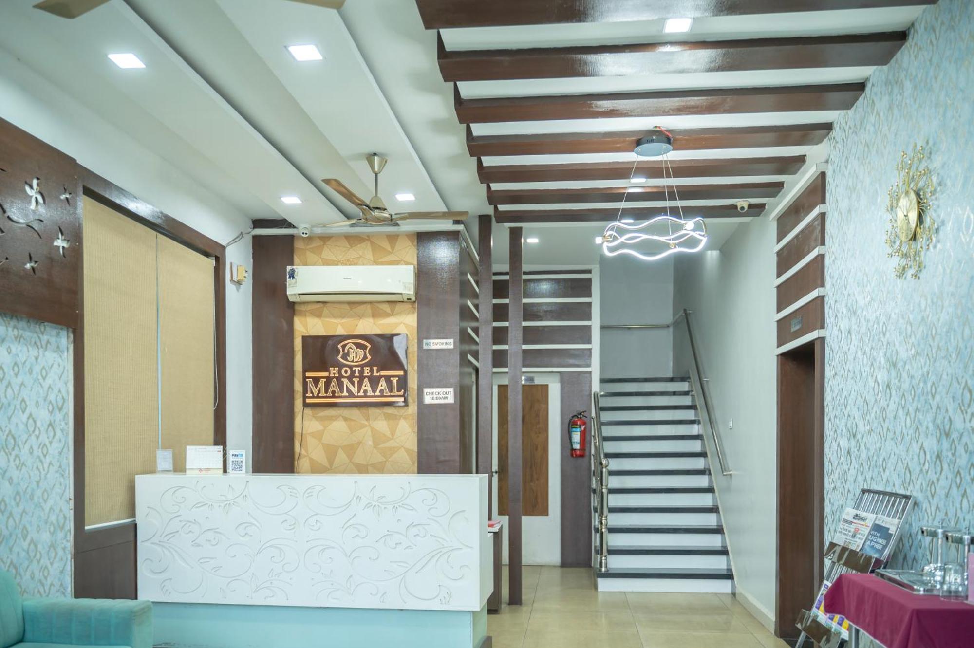 Hotel Manaal Akolia Exterior photo